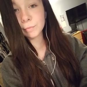 Meet your Posher, Alissa